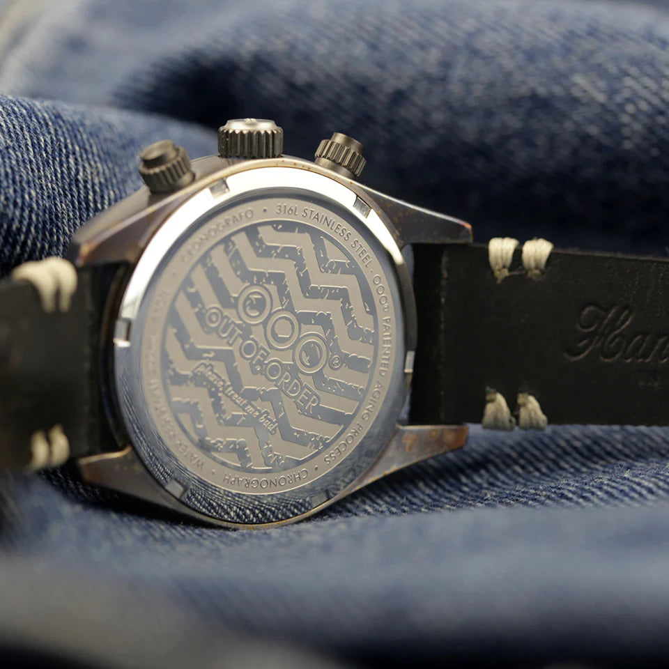 Out Of Order Cream Sporty Cronografo Black Leather Strap