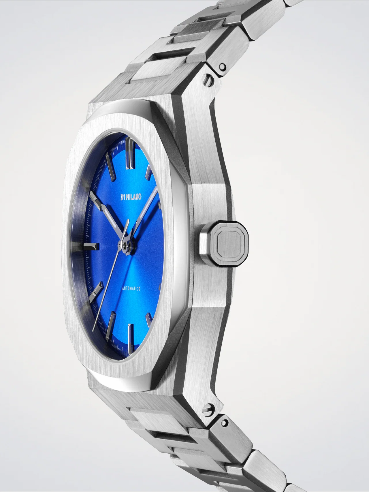 D1 Milano Navy Code Automatico